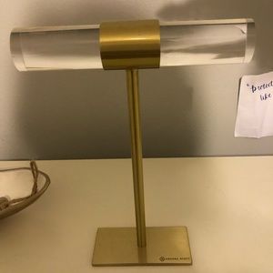 Kendra Scott tall jewelry stand